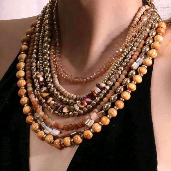 Jewelry - Elegant Multi-Layer Beaded Necklace